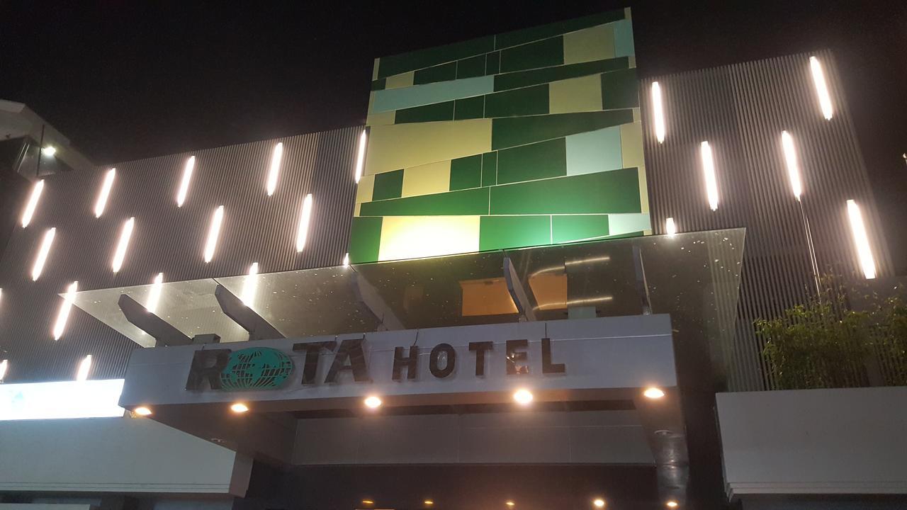 Rota International Hotel Jakarta Rum bild