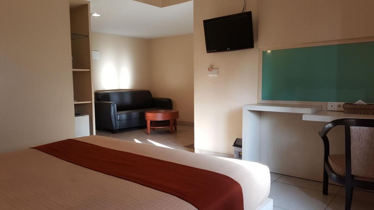 Rota International Hotel Jakarta Exteriör bild