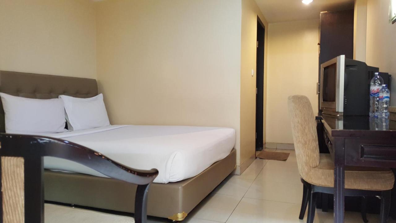 Rota International Hotel Jakarta Exteriör bild